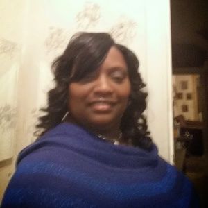 Meet your Posher, Sharonda